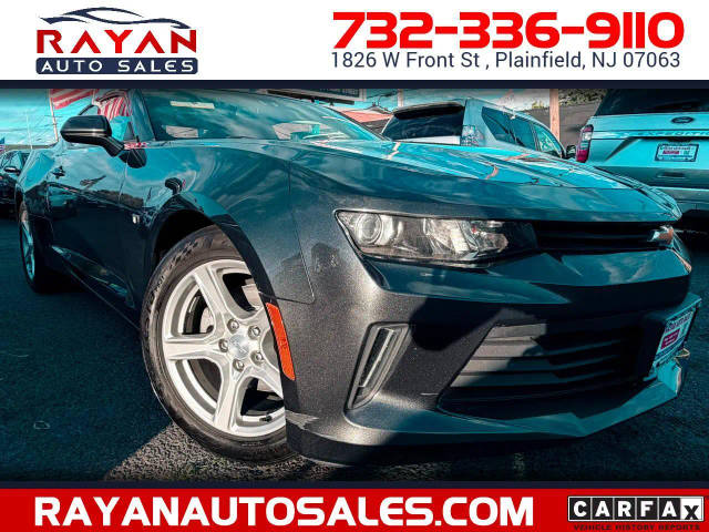 2018 Chevrolet Camaro 1LT RWD photo