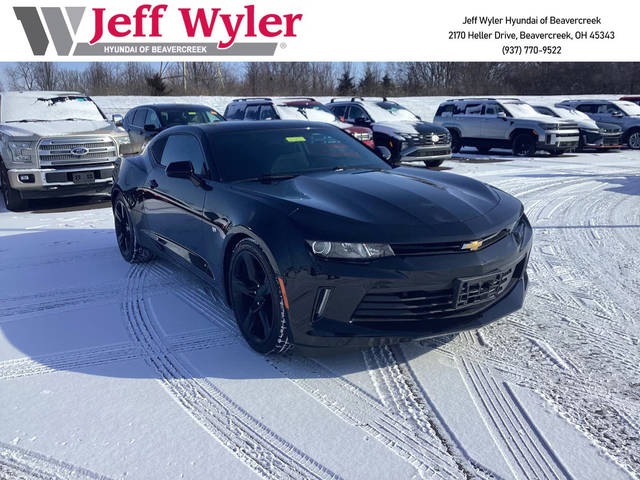 2018 Chevrolet Camaro 1LT RWD photo