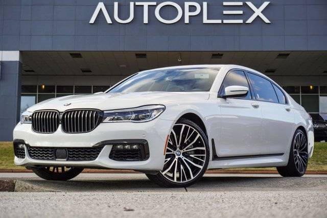 2019 BMW 7 Series 750i RWD photo