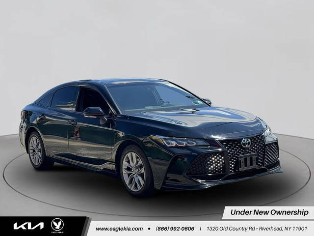 2019 Toyota Avalon XLE FWD photo