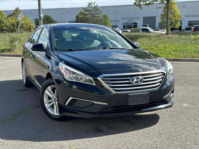 2017 Hyundai Sonata 2.4L FWD photo