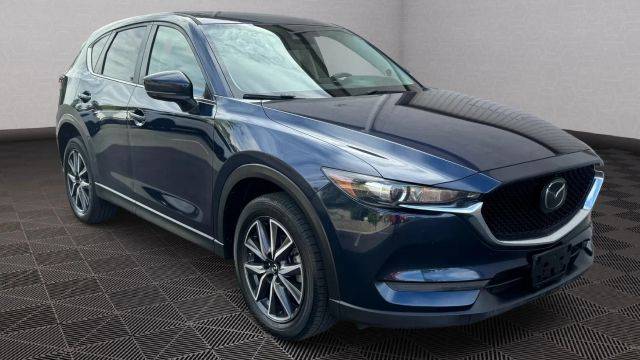 2018 Mazda CX-5 Touring FWD photo