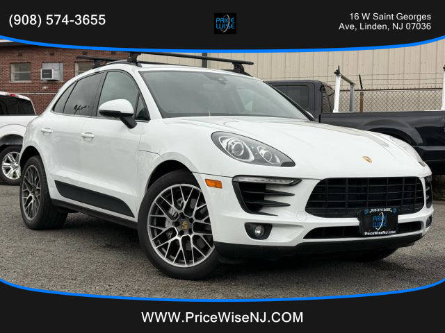 2016 Porsche Macan S AWD photo