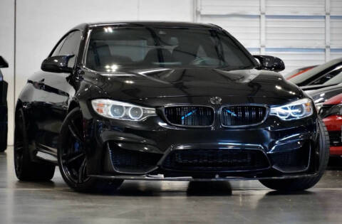 2015 BMW M4  RWD photo