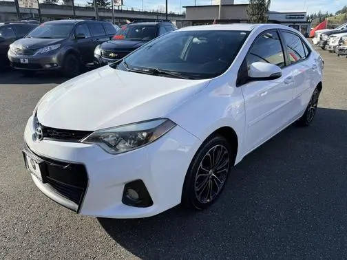 2015 Toyota Corolla LE Premium FWD photo