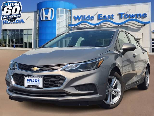 2018 Chevrolet Cruze LT FWD photo