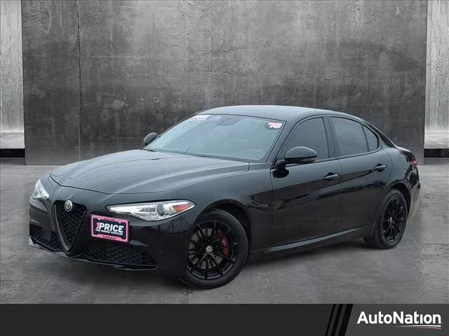 2018 Alfa Romeo Giulia  AWD photo