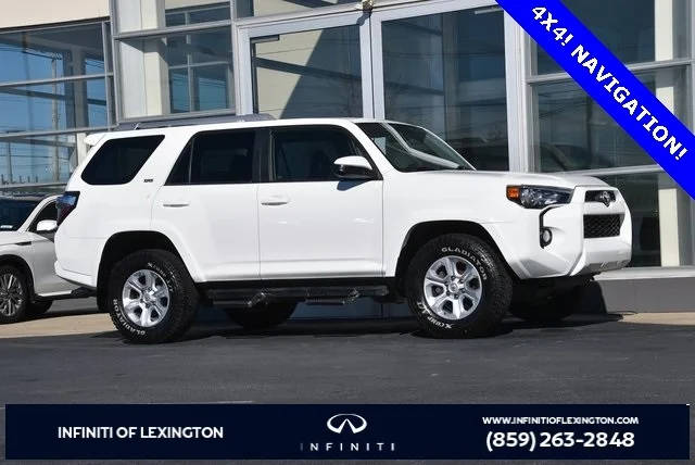 2018 Toyota 4Runner SR5 4WD photo