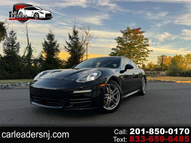 2015 Porsche Panamera 4S AWD photo