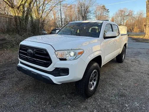 2018 Toyota Tacoma SR 4WD photo