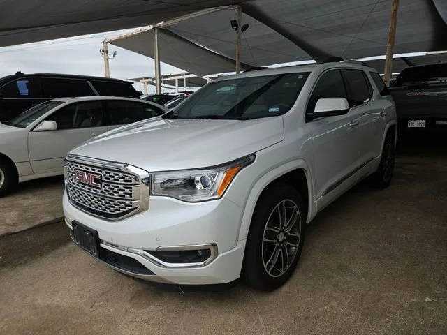 2019 GMC Acadia Denali AWD photo