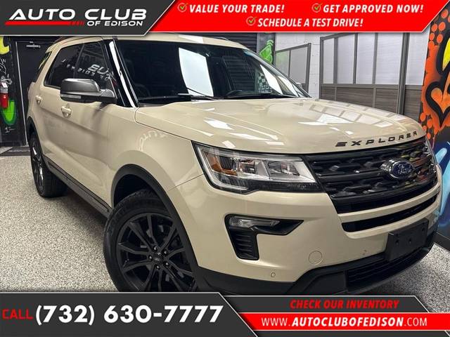 2018 Ford Explorer XLT 4WD photo