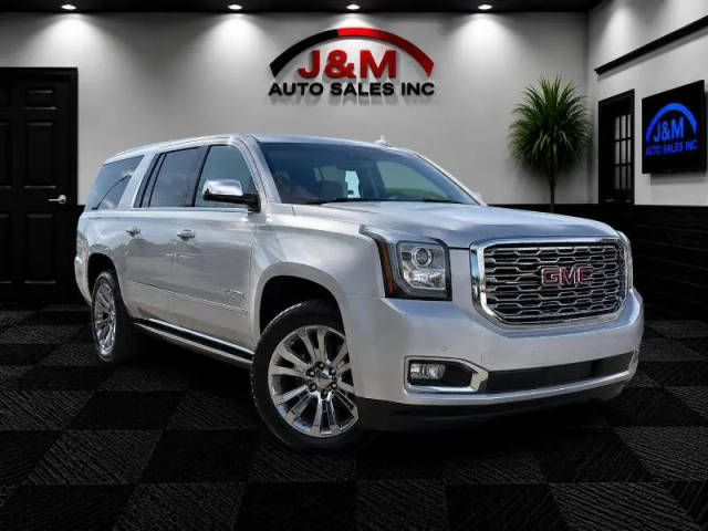 2018 GMC Yukon XL Denali 4WD photo