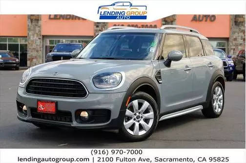 2019 MINI Countryman Cooper FWD photo