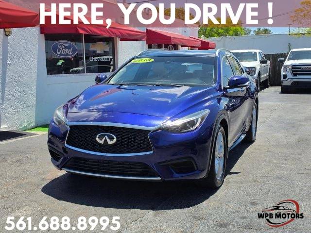 2018 Infiniti QX30 LUXE FWD photo