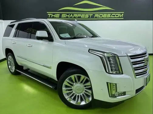 2018 Cadillac Escalade Platinum 4WD photo