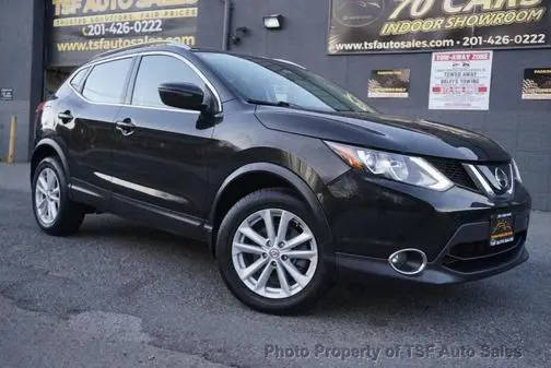 2018 Nissan Rogue Sport SV AWD photo