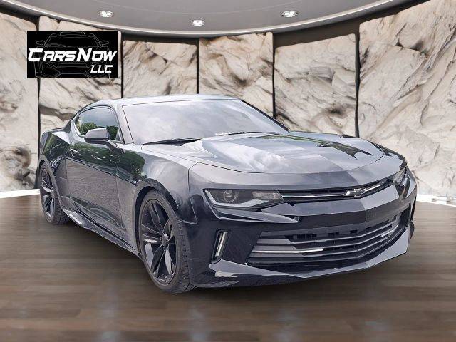2018 Chevrolet Camaro 1LT RWD photo