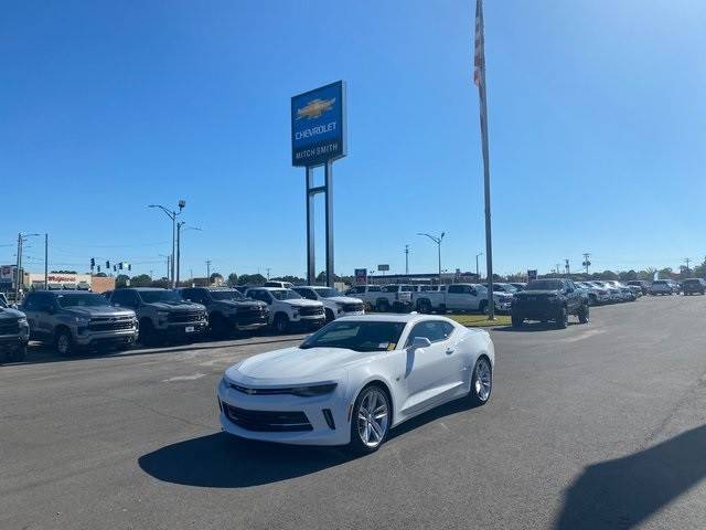 2018 Chevrolet Camaro 2LT RWD photo