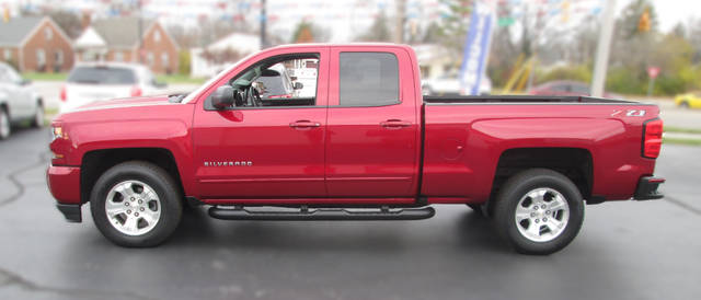 2018 Chevrolet Silverado 1500 LT 4WD photo