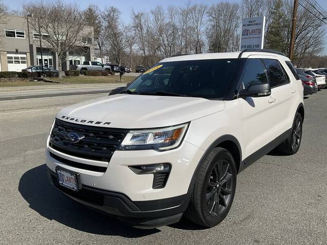 2018 Ford Explorer XLT 4WD photo