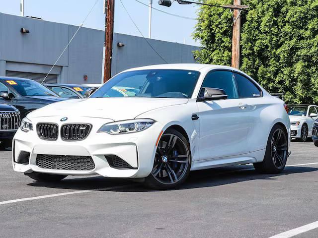 2018 BMW M2  RWD photo