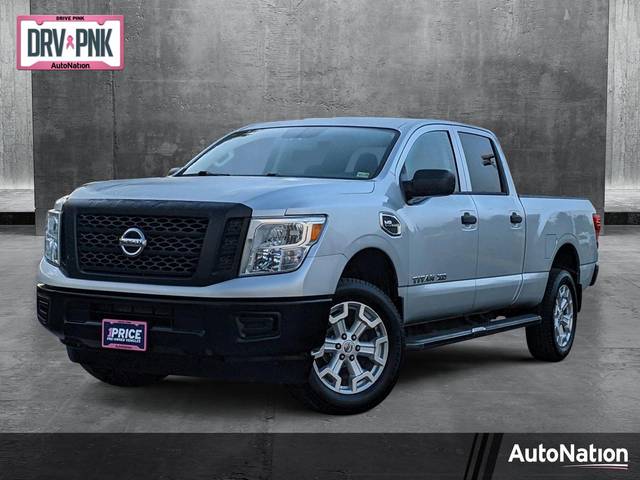 2018 Nissan Titan XD S 4WD photo