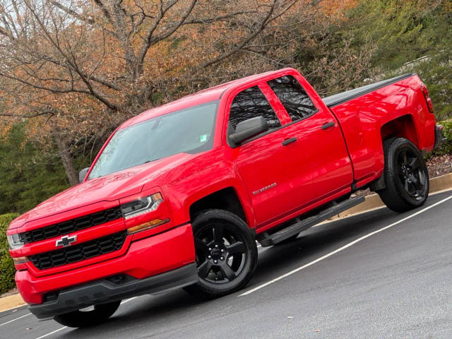 2018 Chevrolet Silverado 1500 Custom RWD photo