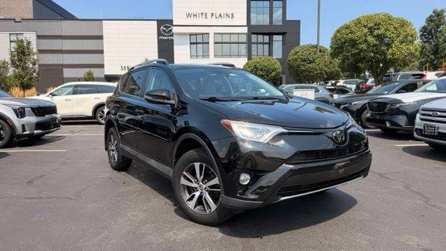 2018 Toyota RAV4 XLE AWD photo
