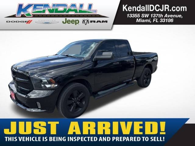 2018 Ram 1500 Express 4WD photo