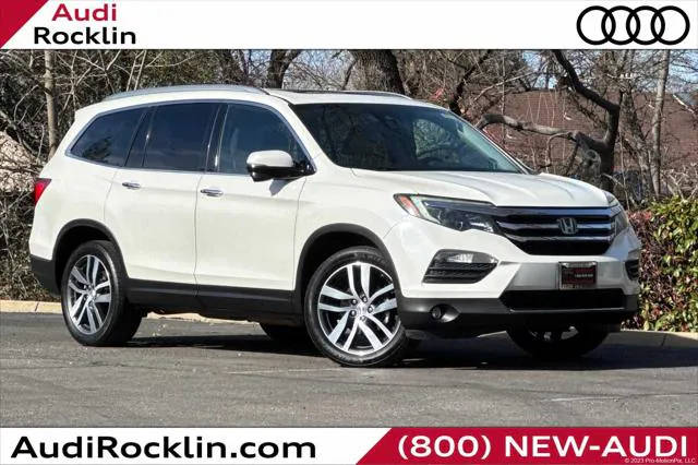 2018 Honda Pilot Touring AWD photo