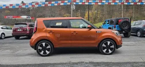 2019 Kia Soul + FWD photo