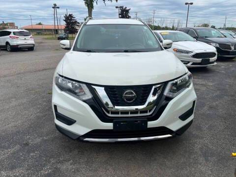 2018 Nissan Rogue SV AWD photo
