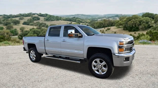 2019 Chevrolet Silverado 2500HD LTZ 4WD photo