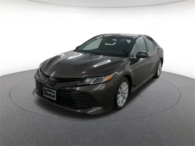 2018 Toyota Camry LE FWD photo