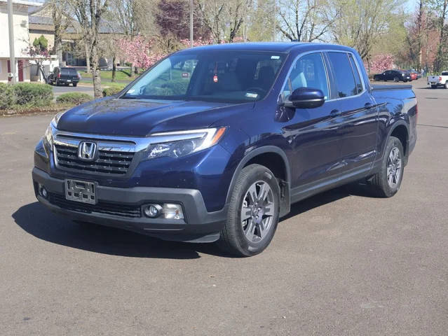 2019 Honda Ridgeline RTL-T AWD photo