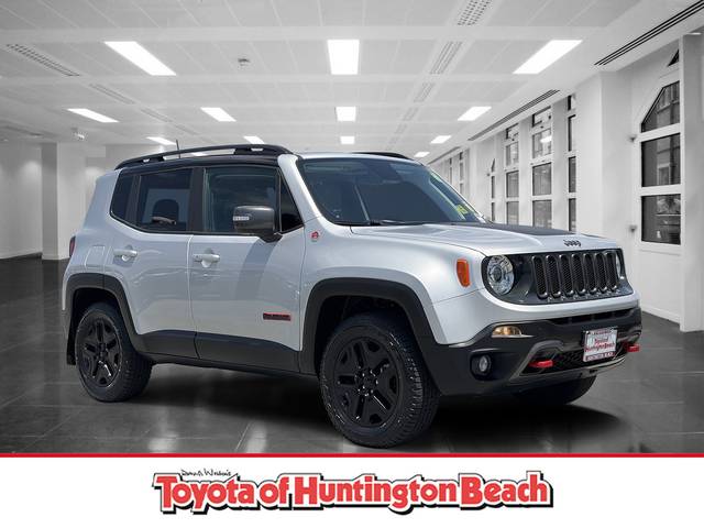 2018 Jeep Renegade Trailhawk 4WD photo