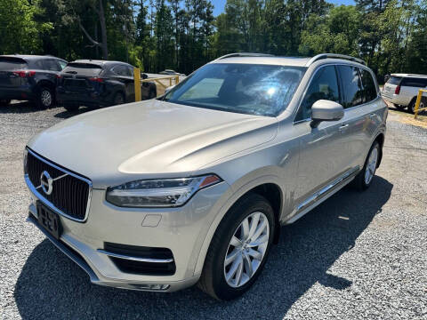 2018 Volvo XC90 Momentum AWD photo