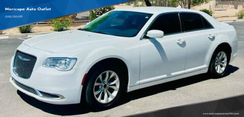 2018 Chrysler 300 Touring RWD photo