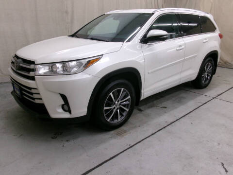 2018 Toyota Highlander XLE AWD photo
