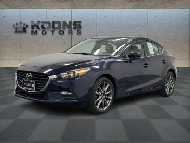 2018 Mazda 3 Touring FWD photo