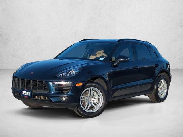 2018 Porsche Macan AWD photo