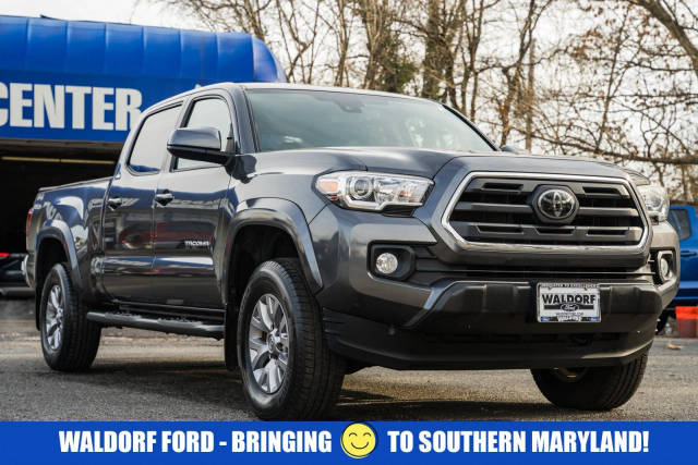 2018 Toyota Tacoma SR5 4WD photo