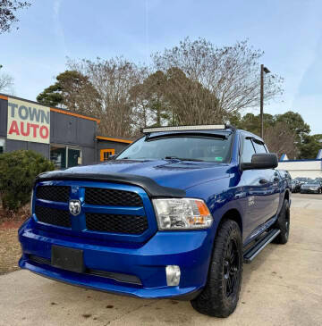 2018 Ram 1500 Express 4WD photo