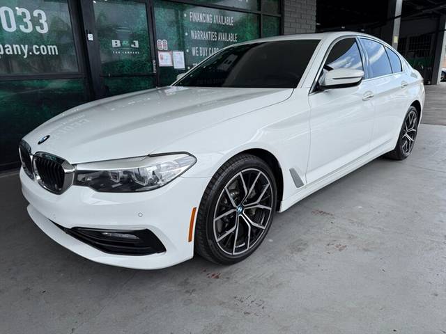 2018 BMW 5 Series 530i RWD photo