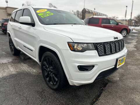 2018 Jeep Grand Cherokee Altitude 4WD photo