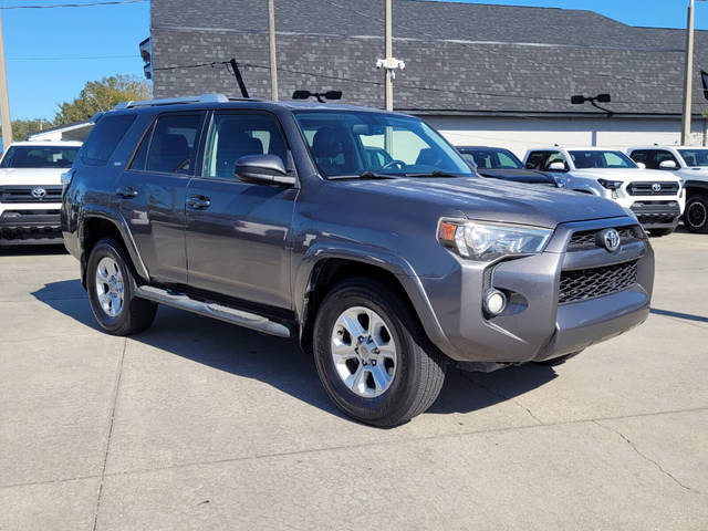 2016 Toyota 4Runner SR5 RWD photo