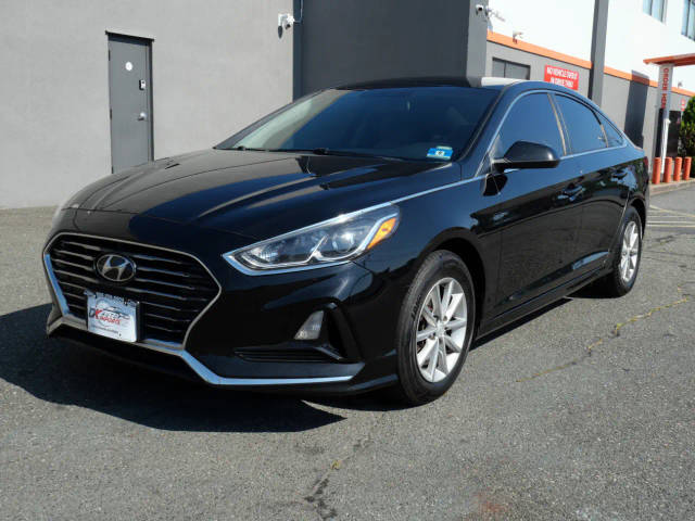 2018 Hyundai Sonata SE FWD photo