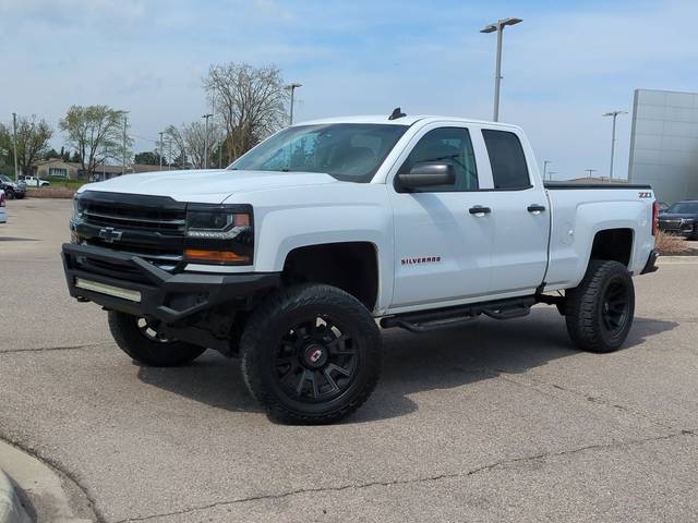 2018 Chevrolet Silverado 1500 LT 4WD photo
