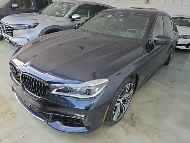 2019 BMW 7 Series 750i RWD photo